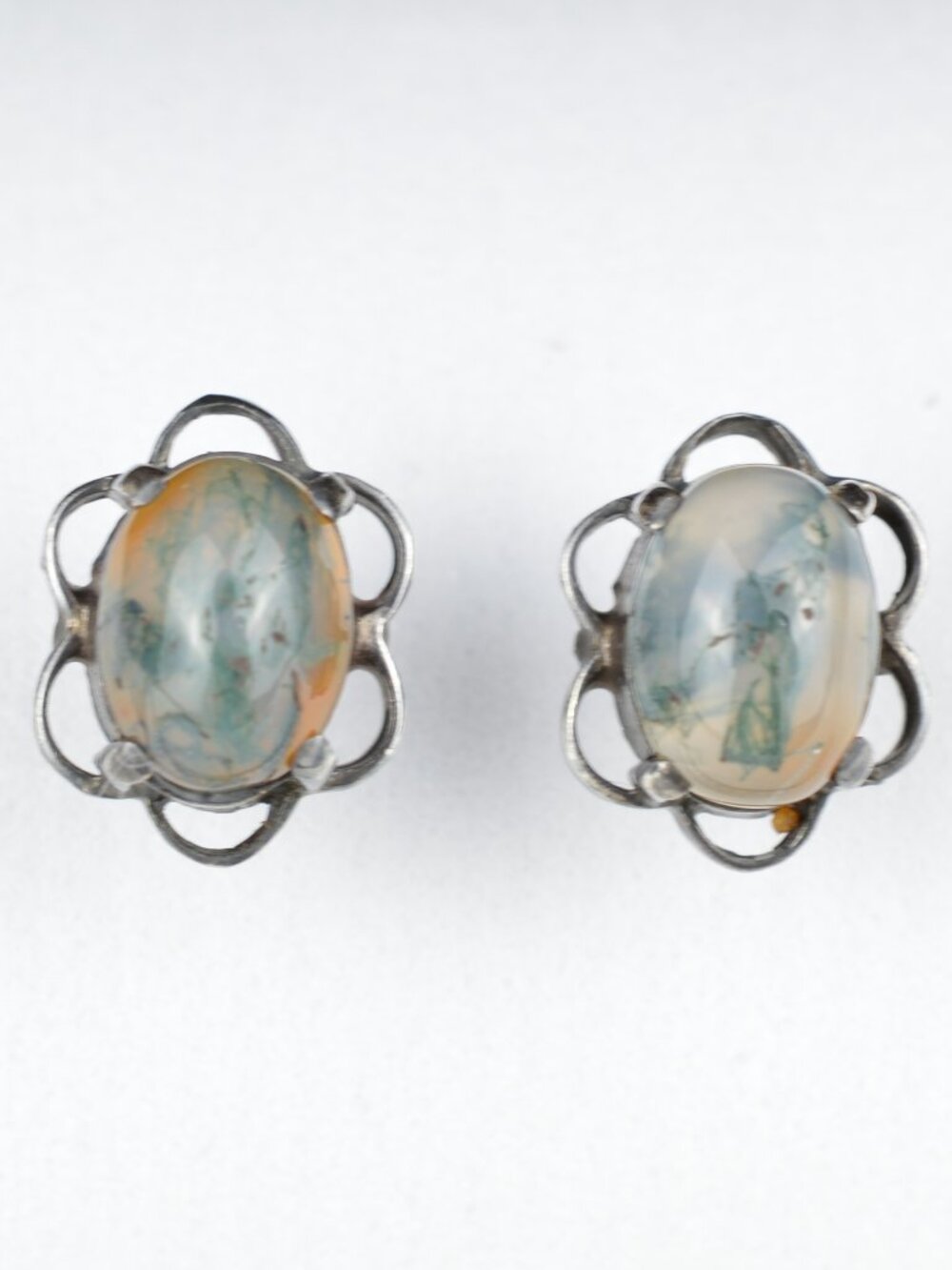 Vintage Sterling Silver Moss Agate Stud Earrings 3/8" Oval Cabochon Scalloped